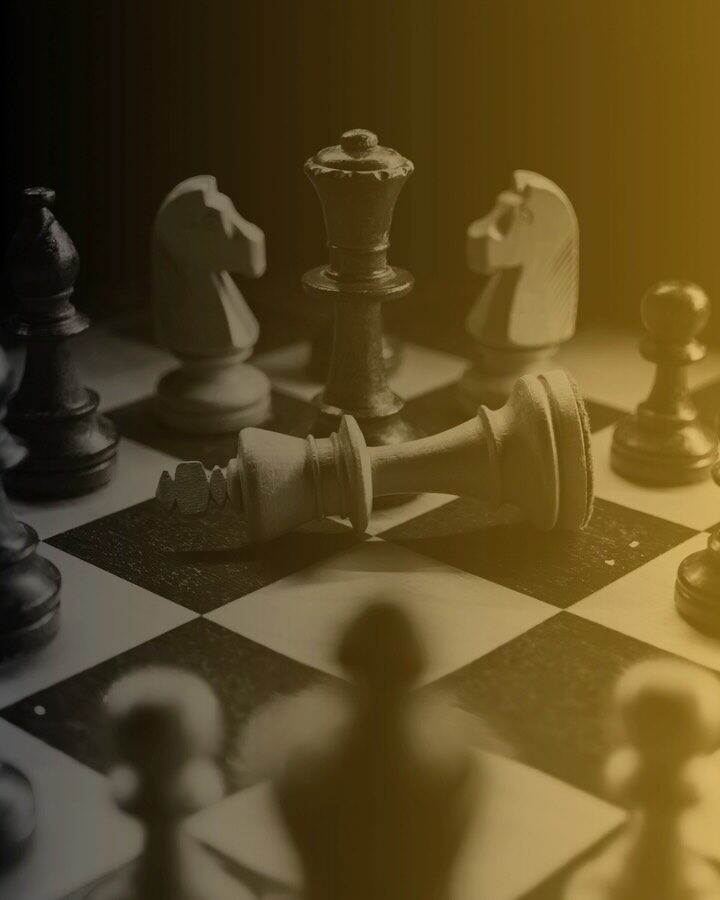 Instagram post from pioneers_chess_academy. This post is in position 2.